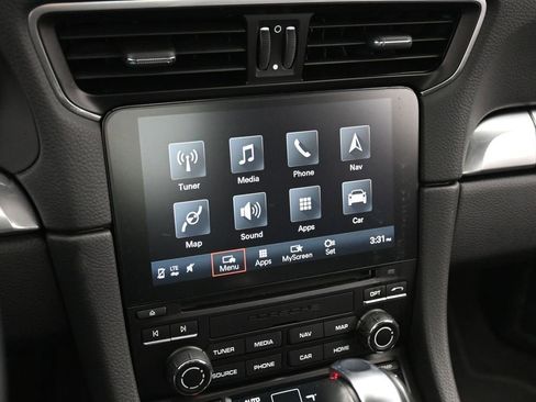 Certified 2019 Porsche 911 Targa 4 image 21