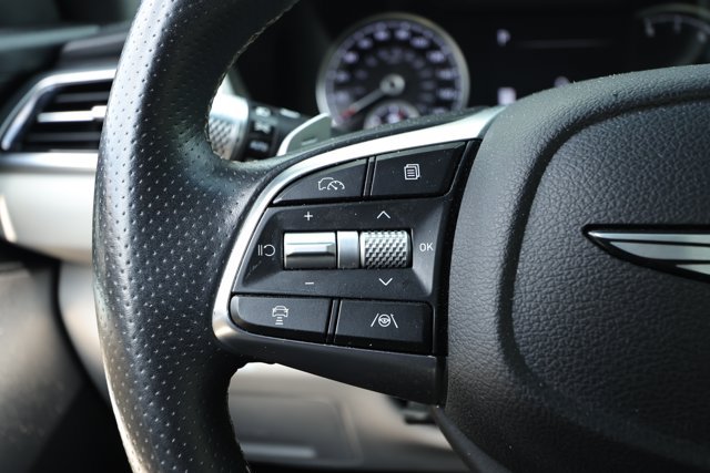 Used 2025 Genesis G70 2.5T AWD/4WD image 12