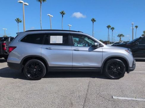 Used 2022 Honda Pilot Special Edition image 3