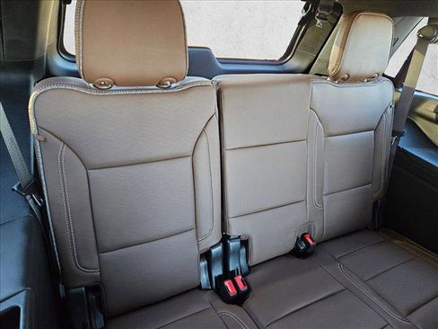 Used 2023 Chevrolet Tahoe High Country w/ Premium Package 2 image 21