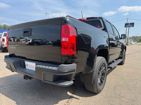 Used 2016 Chevrolet Colorado Z71 w/ Z71 Midnight Edition AWD/4WD image 7