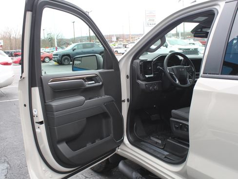 New 2026 Chevrolet Silverado 1500 RST image 8