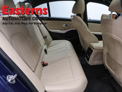 Used 2021 BMW 330i xDrive Sedan w/ Convenience Package AWD/4WD image 25