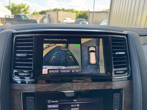 Used 2021 INFINITI QX80 Premium Select w/ All-Season Package image 16