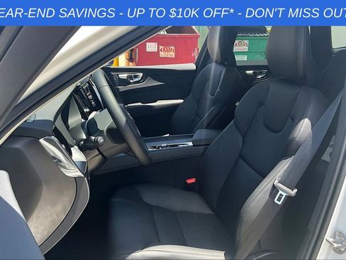 Used 2025 Volvo XC60 B5 Core w/ Climate Package image 43