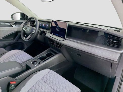 New 2026 Volkswagen Tiguan S AWD/4WD image 30
