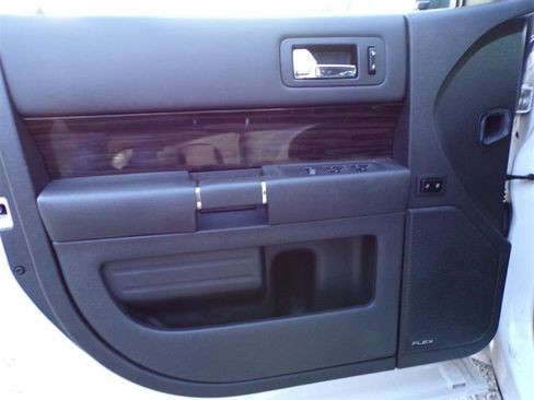 Used 2013 Ford Flex SEL image 13