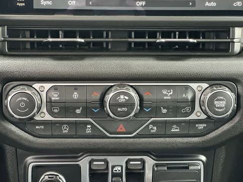 Used 2026 Jeep Wrangler Unlimited Sport AWD/4WD image 15