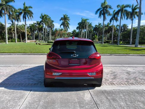 Used 2017 Chevrolet Bolt LT FWD image 16