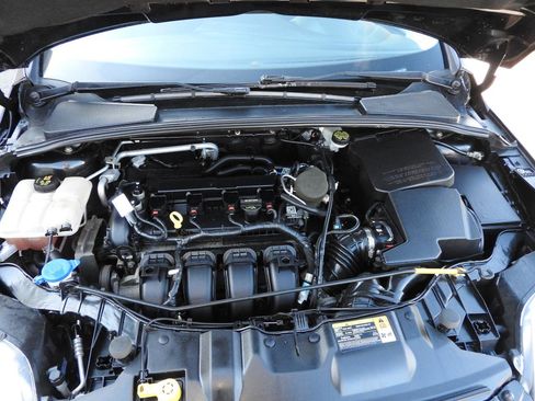 Used 2014 Ford Focus SE image 12