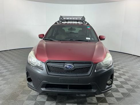 Used 2016 Subaru Crosstrek 2.0i Premium w/ Moonroof Package AWD/4WD image 2