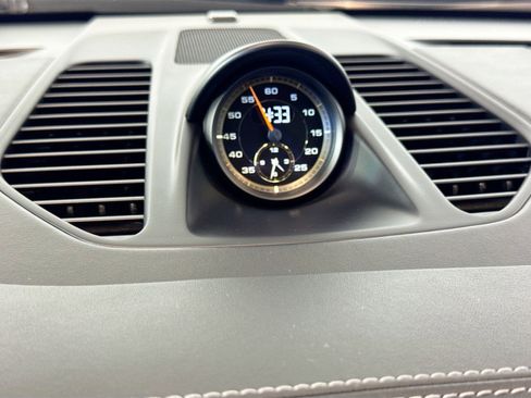 Certified 2018 Porsche 911 GT3 image 29