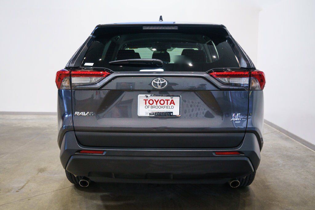 Certified 2025 Toyota RAV4 LE AWD/4WD image 7