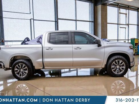 Used 2021 Chevrolet Silverado 1500 RST AWD/4WD image 33