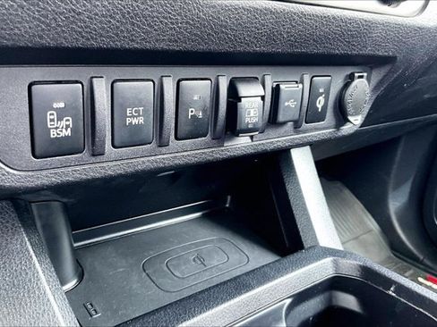 Used 2021 Toyota Tacoma TRD Pro AWD/4WD image 16
