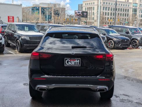 New 2025 Mercedes-Benz GLA 250 4MATIC image 4