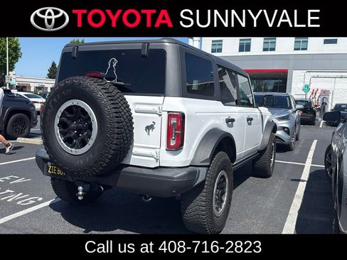 Used 2022 Ford Bronco Badlands w/ Sasquatch Package AWD/4WD image 2
