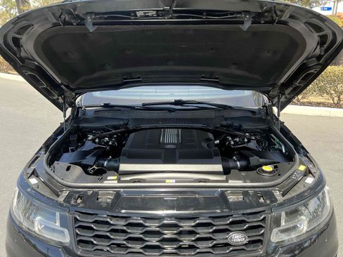 Used 2019 Land Rover Range Rover Sport HSE AWD/4WD image 19