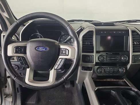 Used 2019 Ford F450 Lariat w/ Lariat Ultimate Package AWD/4WD image 11
