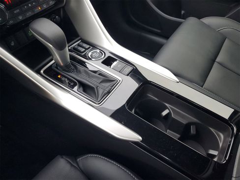 New 2026 Mitsubishi Eclipse Cross SEL image 19