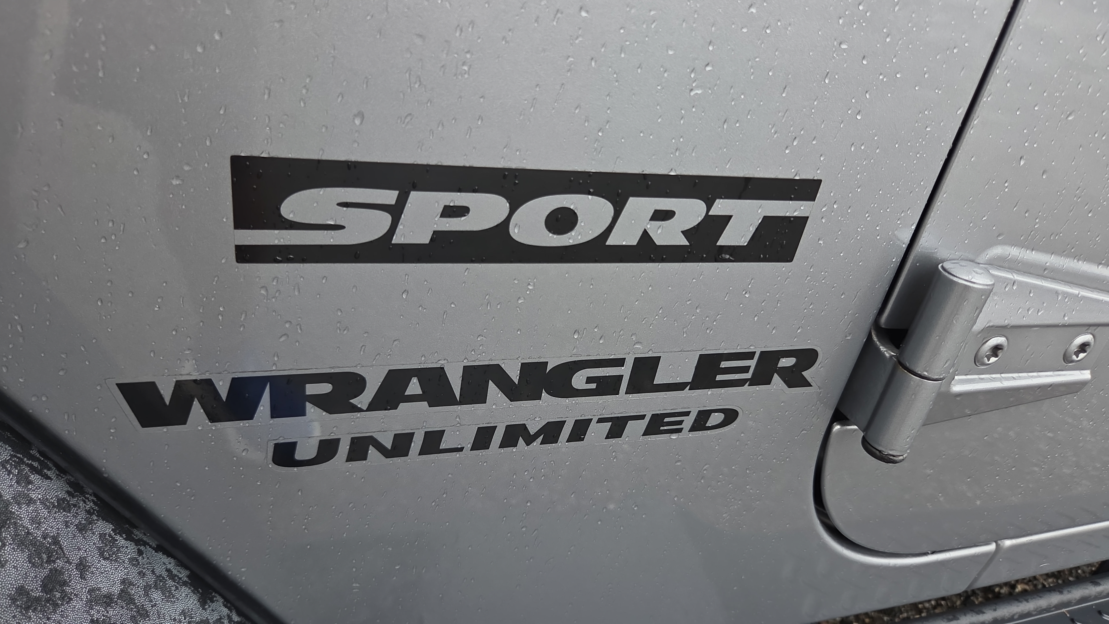 Used 2017 Jeep Wrangler Unlimited Sport w/ Quick Order Package 24S AWD/4WD image 18