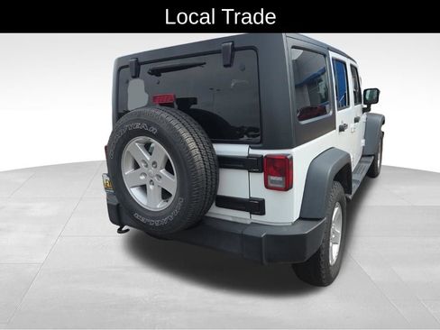 Used 2018 Jeep Wrangler Unlimited Sport S AWD/4WD image 7