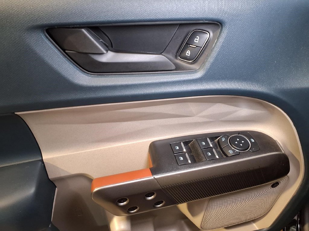 Used 2026 Ford Maverick Lariat AWD/4WD image 19