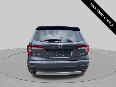 Used 2021 Honda Pilot EX image 4