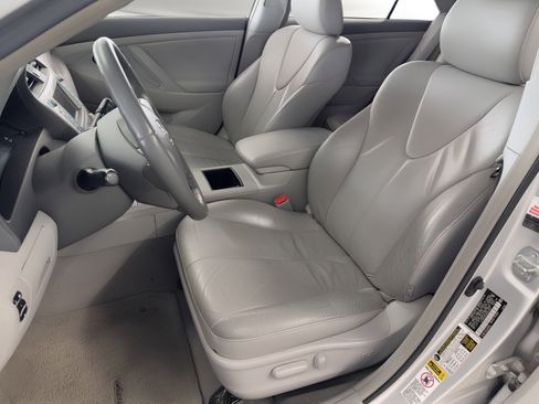 Used 2009 Toyota Camry Hybrid FWD image 5