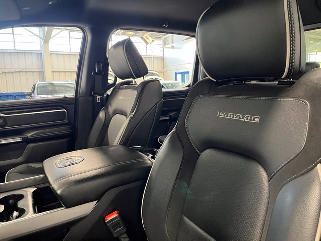 Used 2025 RAM 1500 Laramie AWD/4WD image 24