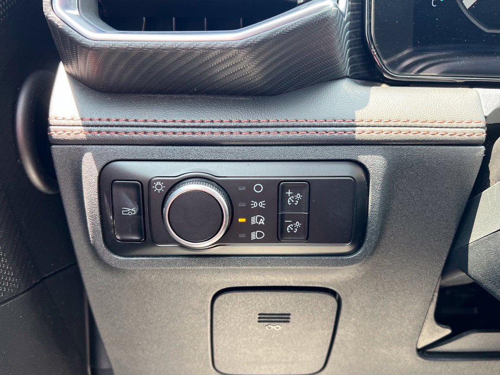 Used 2024 Ford Mustang Premium RWD image 21