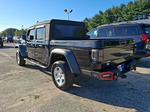 Used 2020 Jeep Gladiator Sport AWD/4WD image 6