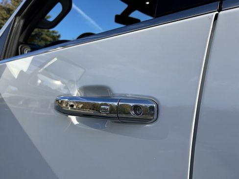 Used 2023 Chevrolet Silverado 2500 LTZ image 23