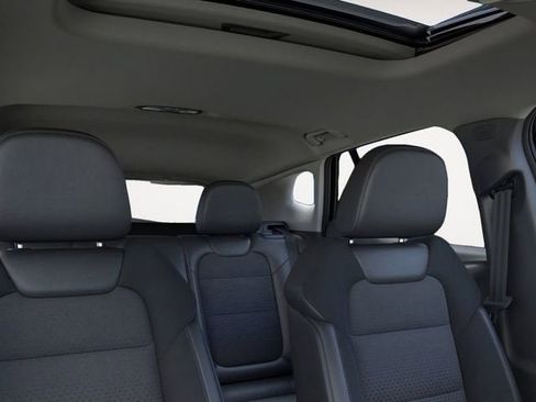 New 2026 Chevrolet Trax LT image 24