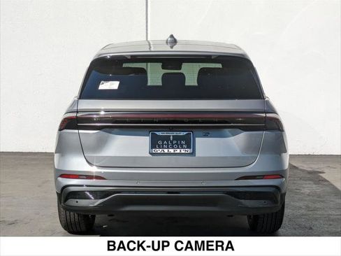 New 2024 Lincoln Nautilus Premier w/ Equipment Group 102A image 5