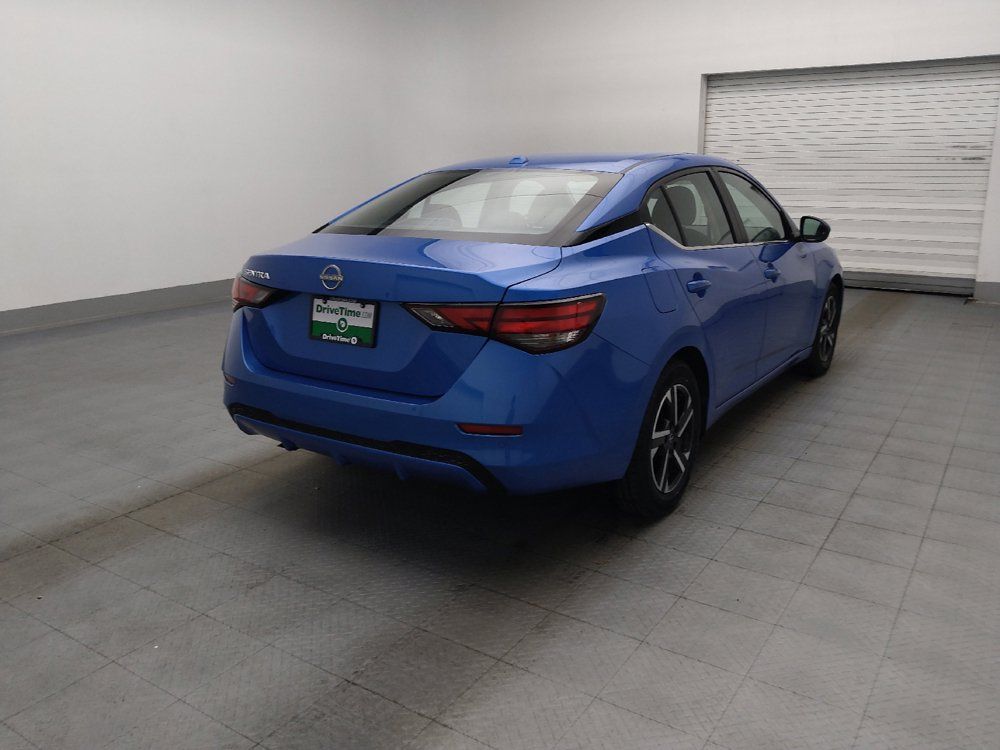 Used 2025 Nissan Sentra SV FWD image 9