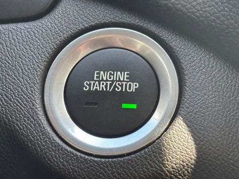 Used 2024 Chevrolet Equinox LT image 14