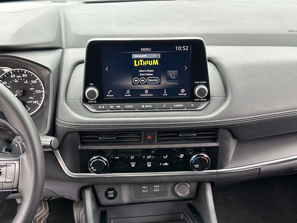 Used 2024 Nissan Rogue S AWD/4WD image 46