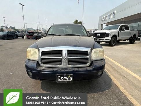 Used 2006 Dodge Dakota SLT RWD image 3