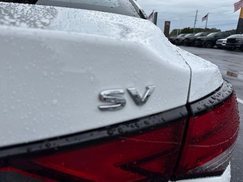 Used 2024 Nissan Sentra SV FWD image 29