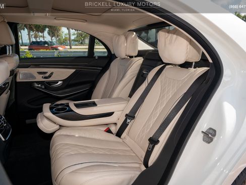 Used 2019 Mercedes-Benz S 560 Sedan image 10