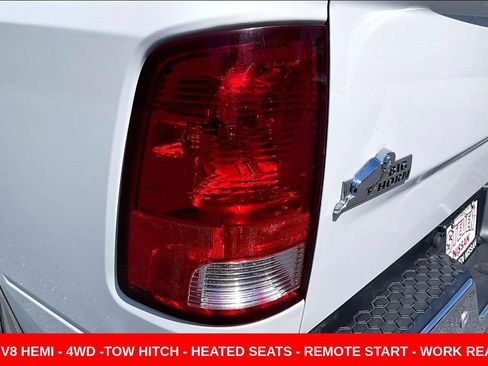 Used 2019 RAM 1500 Big Horn AWD/4WD image 23