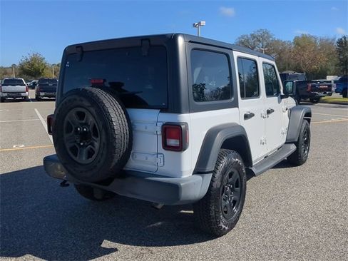 Used 2021 Jeep Wrangler Unlimited Sport image 4