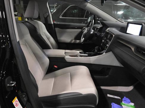 Used 2017 Lexus RX 350 AWD w/ Premium Package image 8