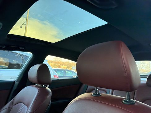 Used 2016 Kia Optima SX w/ Launch Edition Package image 18