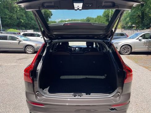 Certified 2024 Volvo XC60 B5 Ultimate AWD/4WD image 16