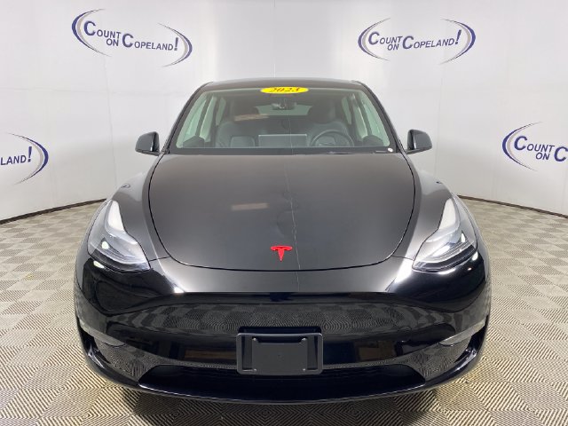 Used 2023 Tesla Model Y Performance AWD/4WD image 2