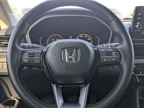 Used 2025 Honda Pilot EX-L image 30