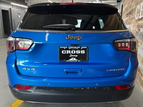 Used 2023 Jeep Compass Limited AWD/4WD image 7