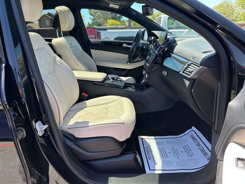 Used 2017 Mercedes-Benz GLE 43 AMG 4MATIC Coupe image 31